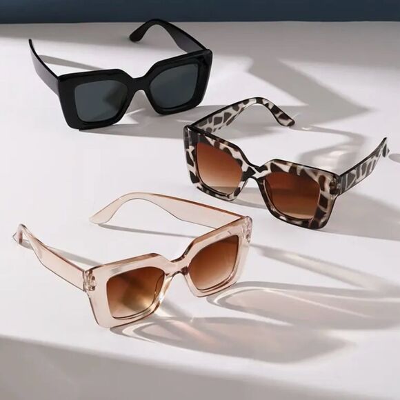 Large Rectangle Cat Eye Sunglasses 3 Piece Set - Picture 2 of 6